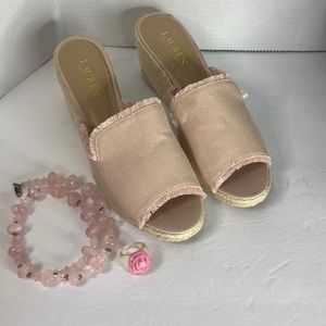 LAUREN RALPH LAUREN Wedges sz9.5 Pink Satin Fringe Espadrille Classy